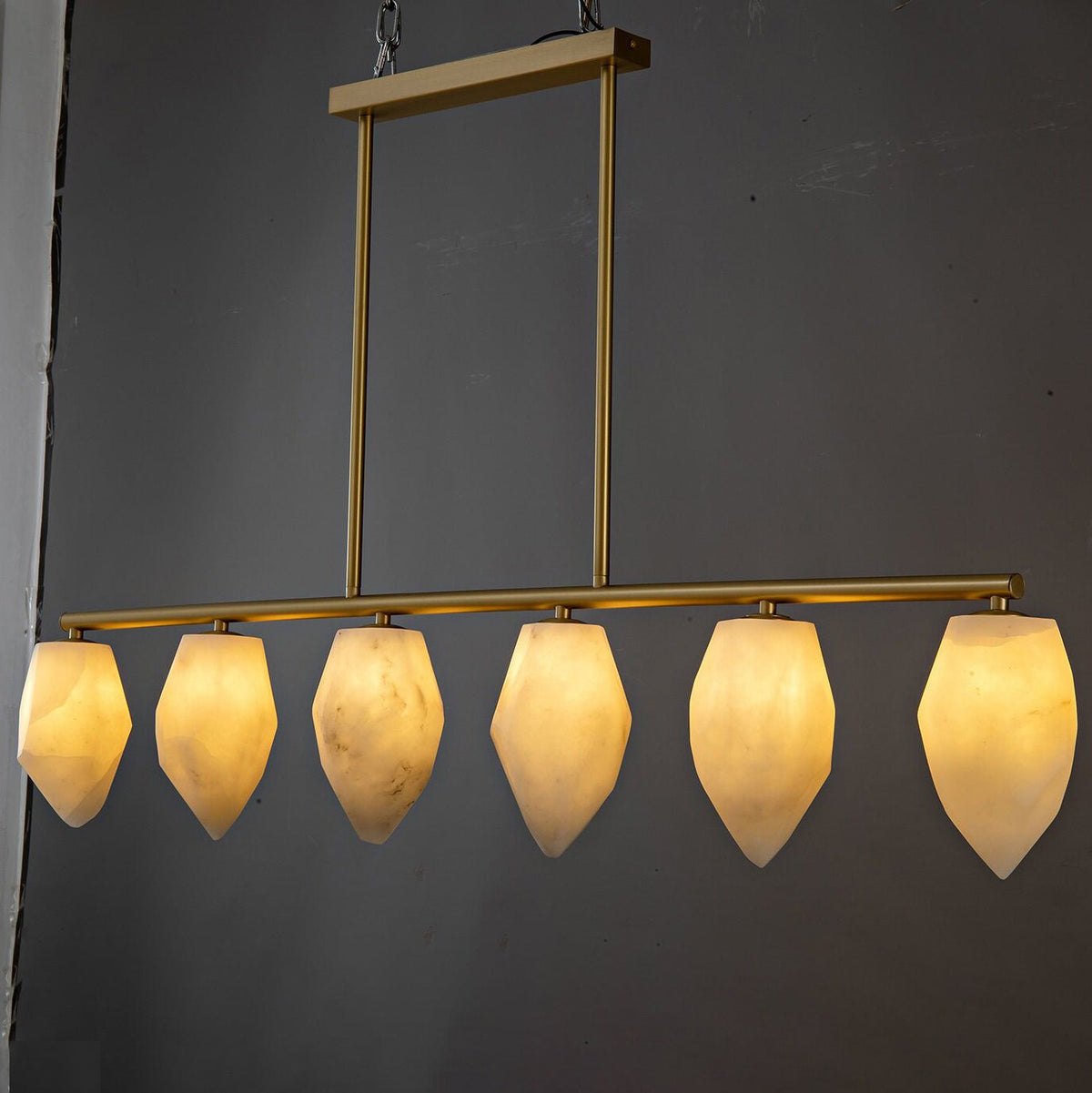 Alabaster Ore Linear Chandelier - Zelno