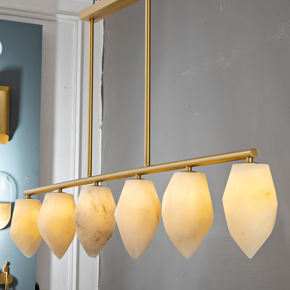 Alabaster Ore Linear Chandelier - Zelno