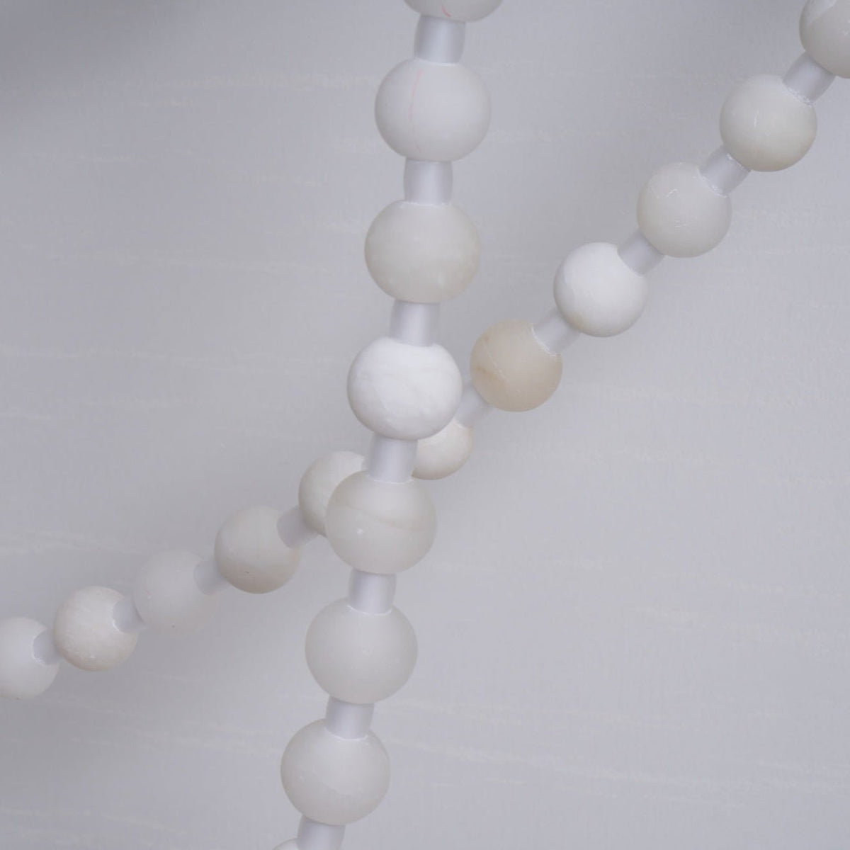 Alabaster Pearl Necklace Chandelier - Zelno Lighting
