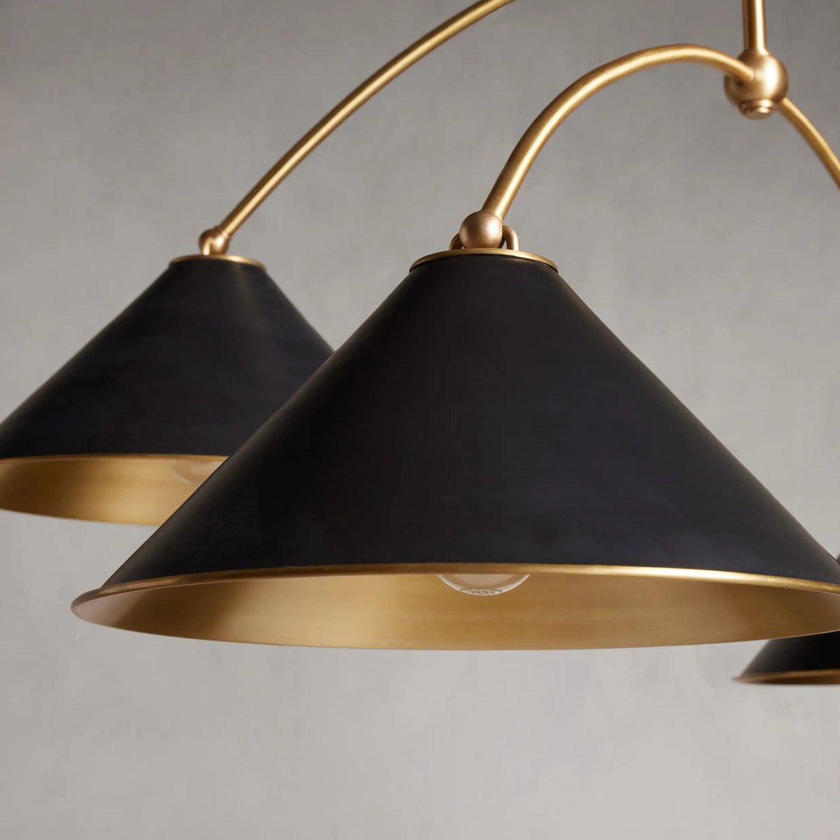 Arno Round Chandelier - Zelno