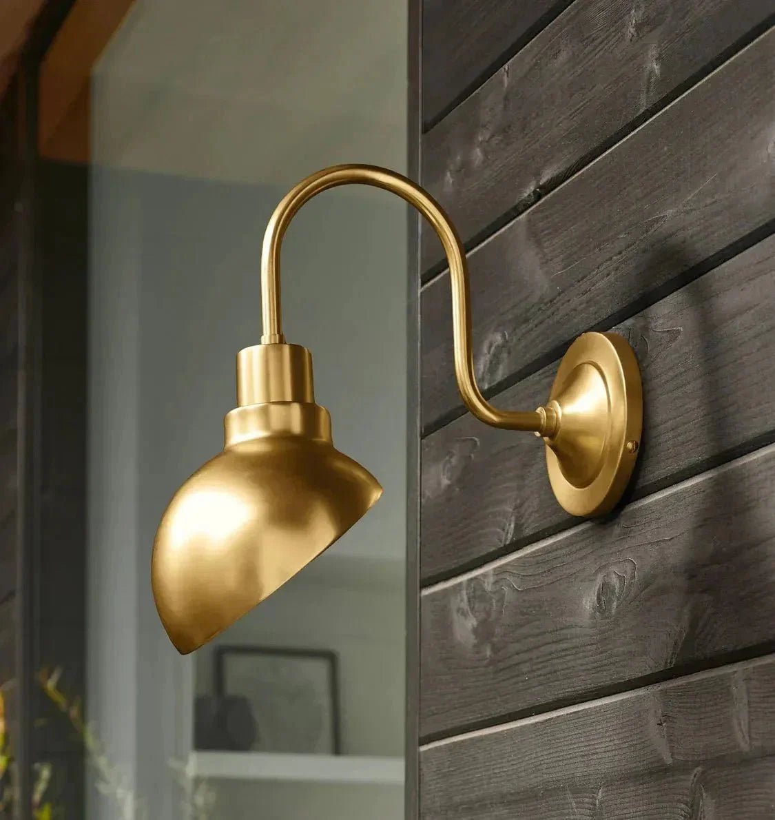 Art Regis Angled Sconce - Zelno Lighting