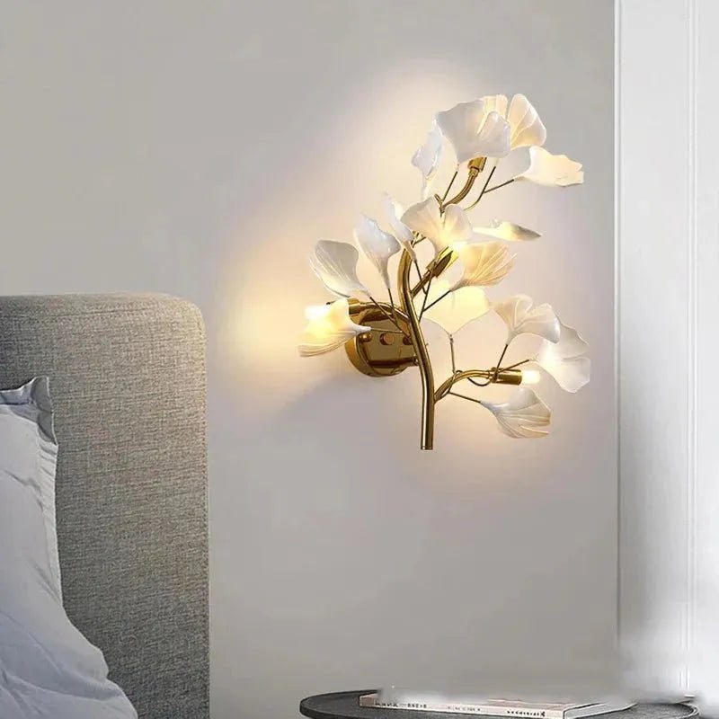 Calla Modern Leaf Wall Lamp - Zelno Lighting