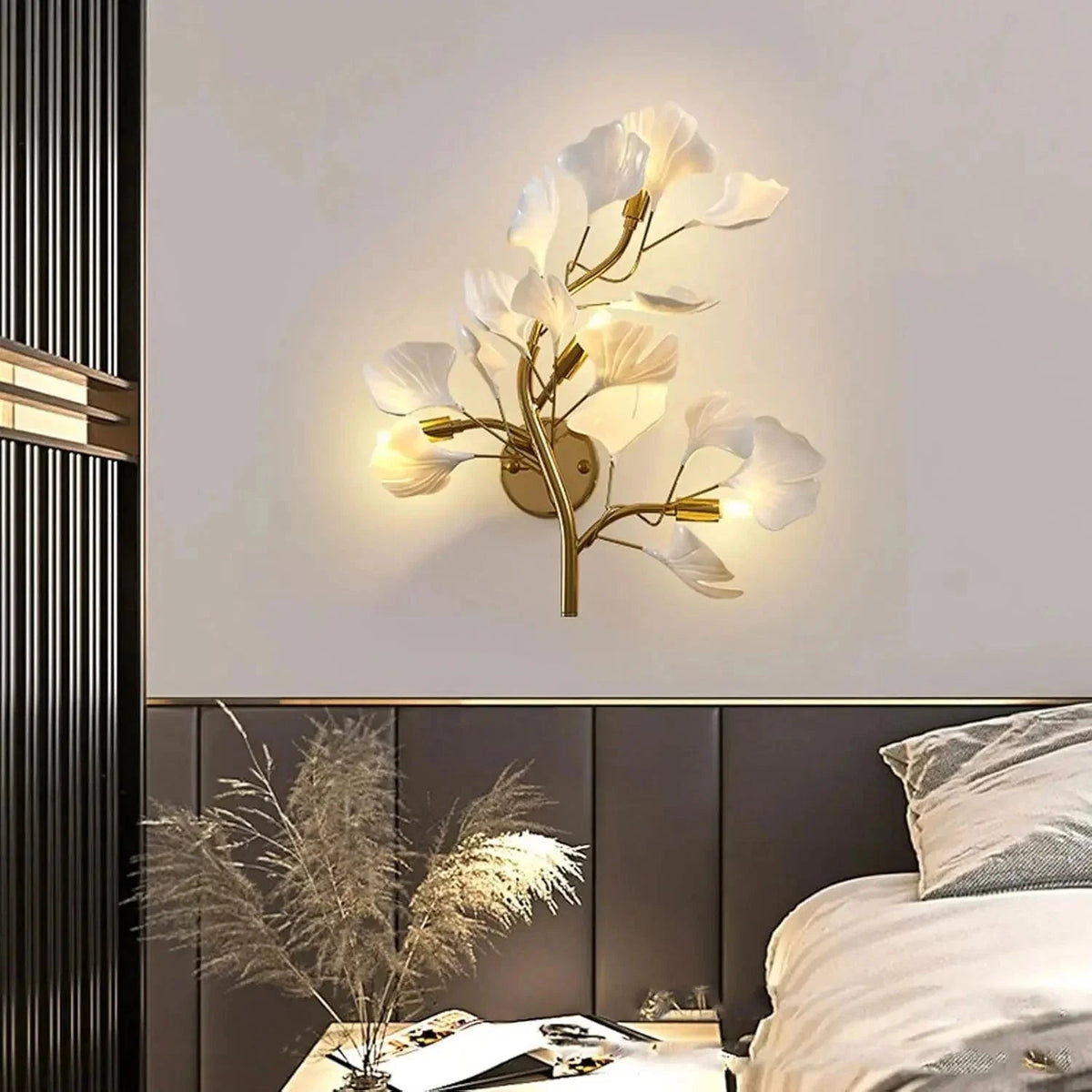 Calla Modern Leaf Wall Lamp - Zelno Lighting