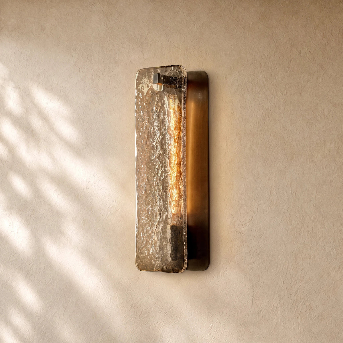 Calomota Glass/ Alabaster Sconce 13", 16" - Zelno
