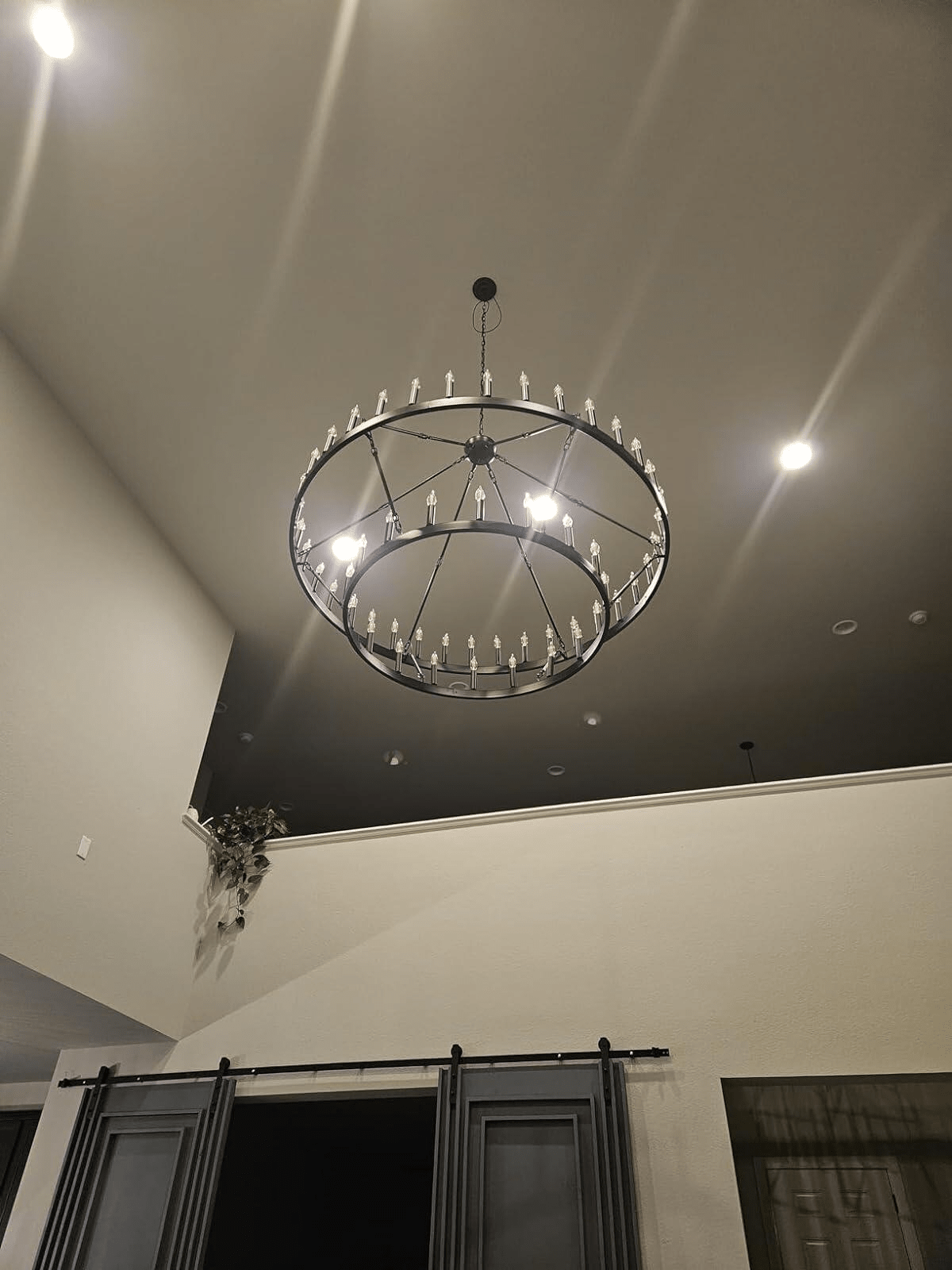 camafz Vintage Filament Two-Tier Round Chandelier 38" - Zelno