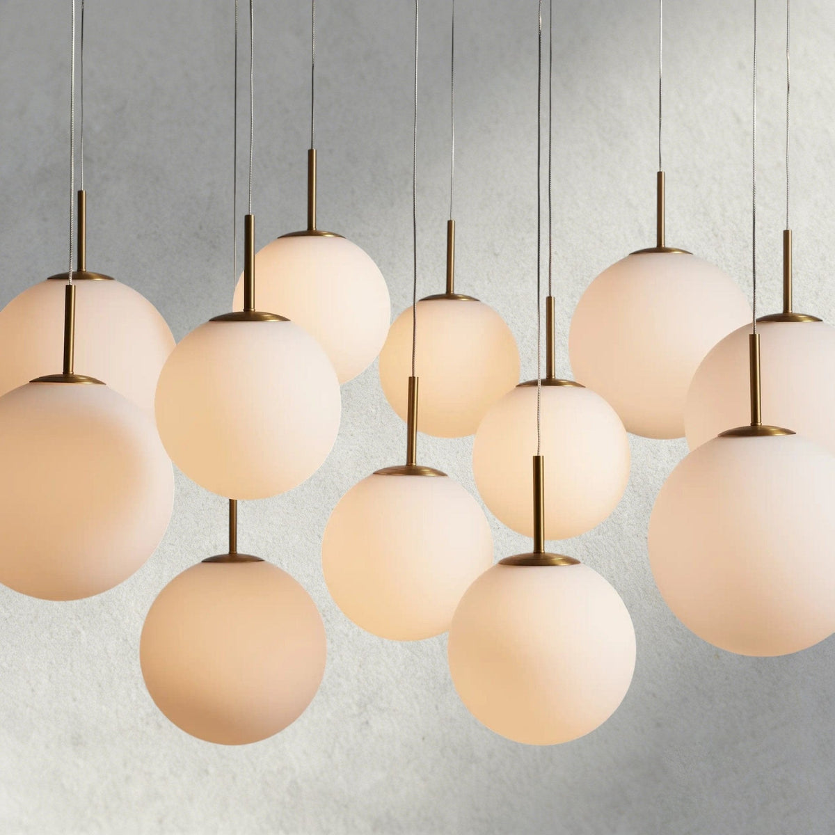 Casen Round Chandelier 20", 28", 34", 43" - Zelno