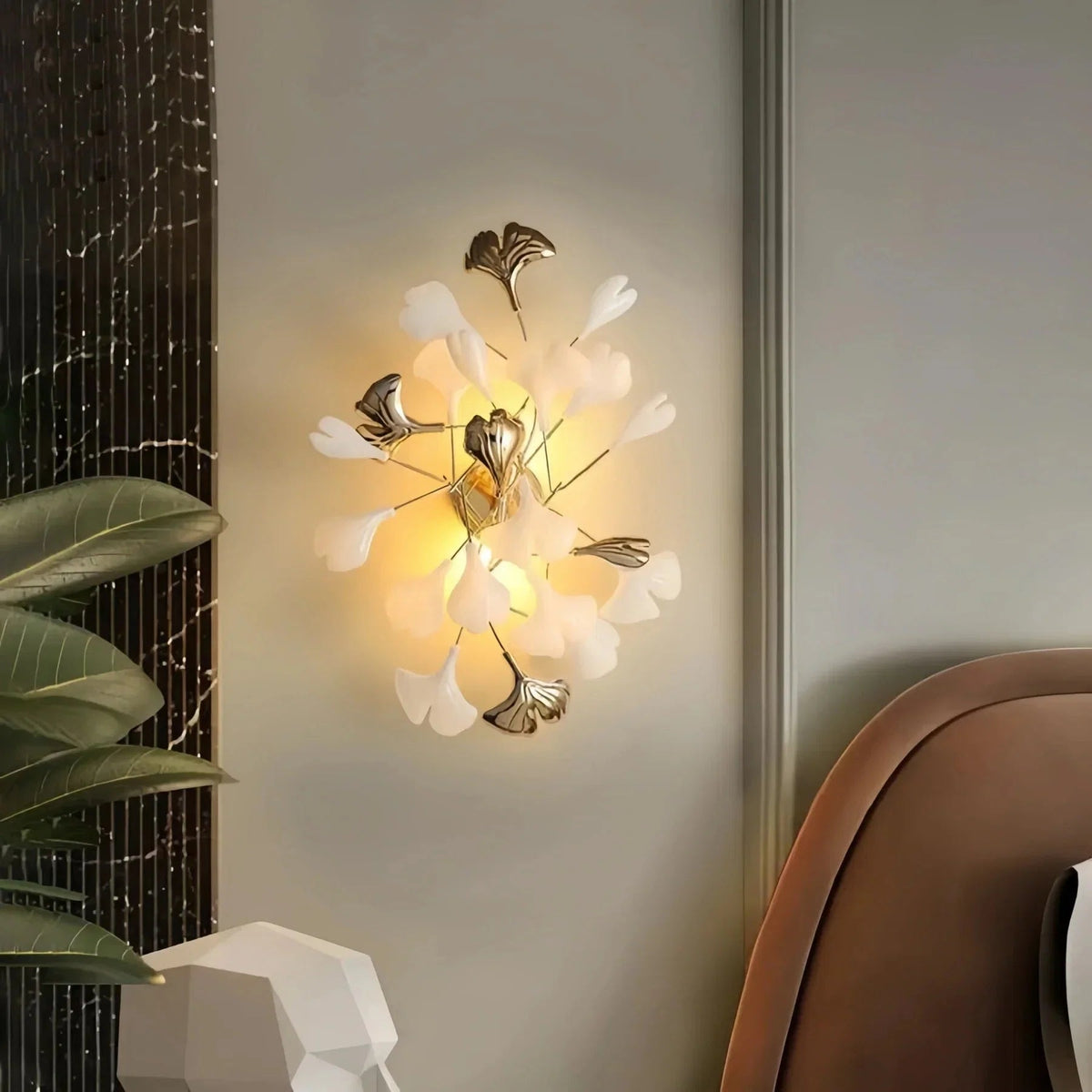 Ceramic Gingko Wall Lamp - Zelno Lighting