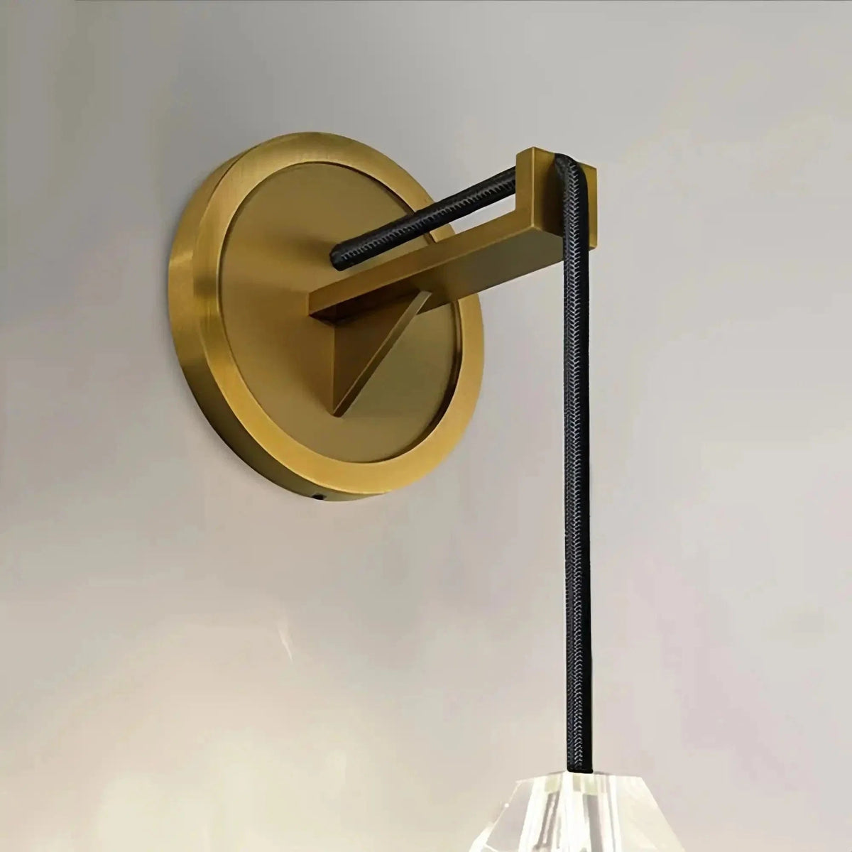 Chap Crystal Shade Wall Sconce - Zelno Lighting