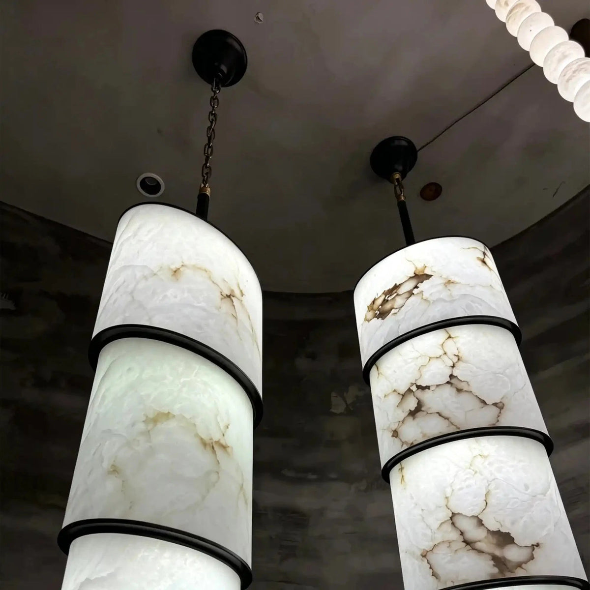 Contemporary Layered Oval Alabaster Column Pendant - Zelno Lighting