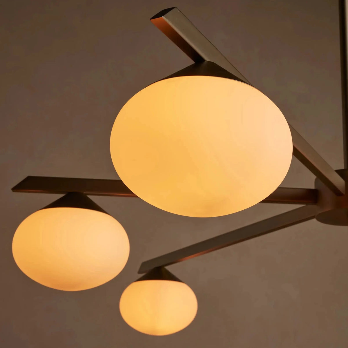 Costella Round Chandelier - Zelno