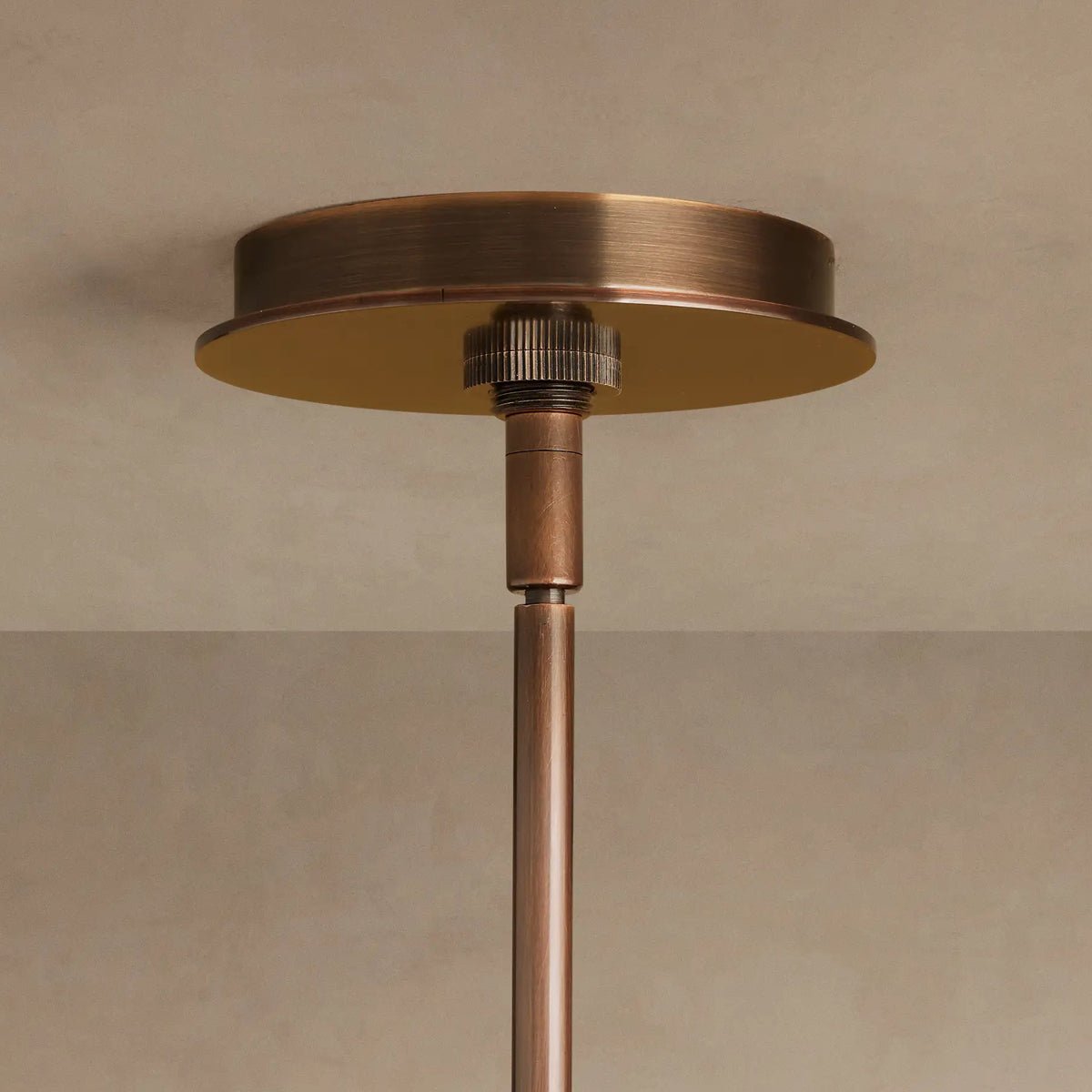 Daphne Metal Round Chandelier - Zelno