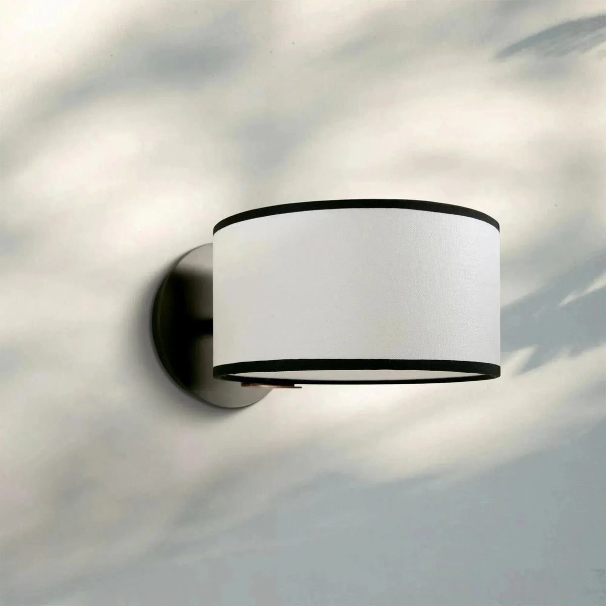 Daphne Sconce - Zelno Lighting