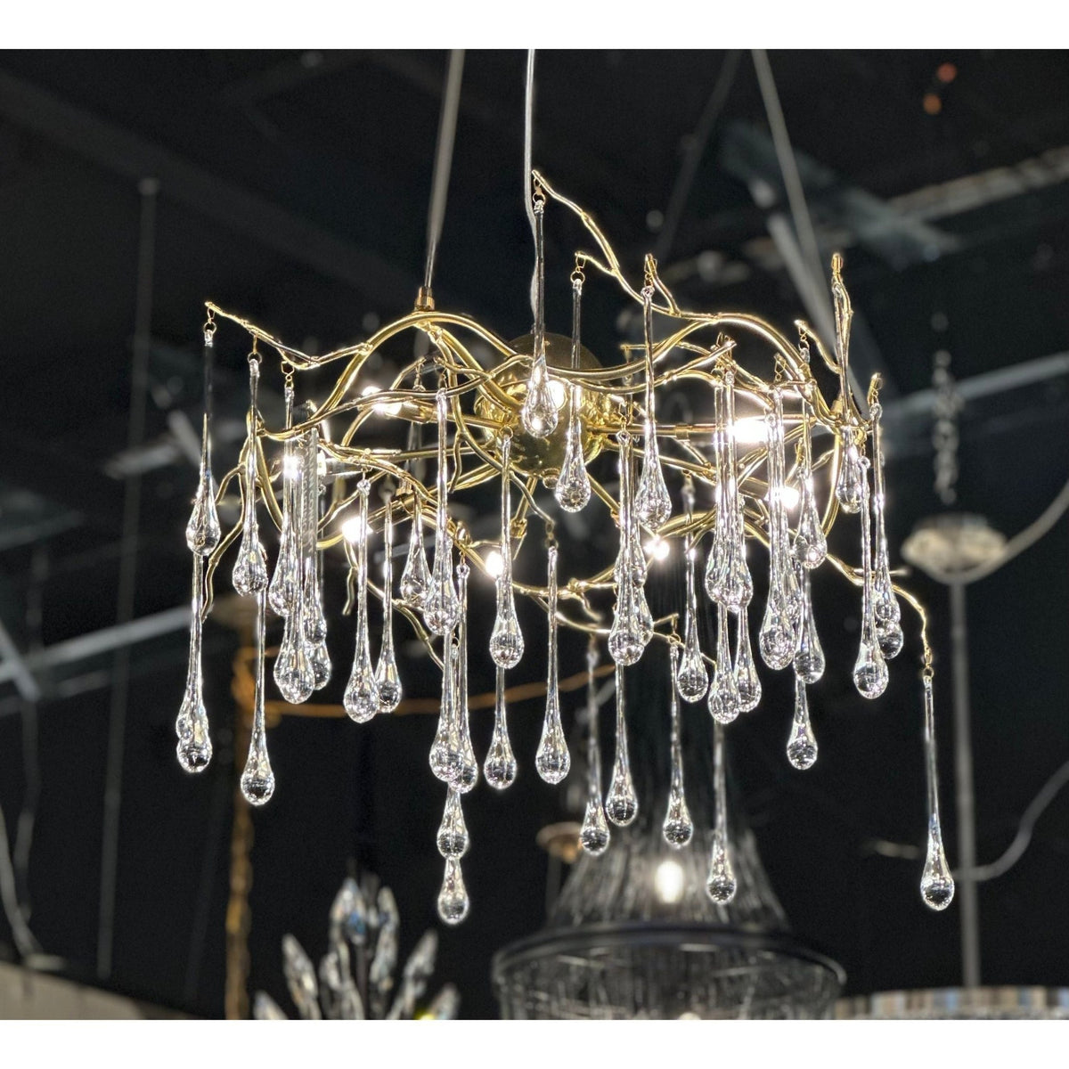 Dawn Teardrop Branch Brass Round Chandelier - Zelno Lighting
