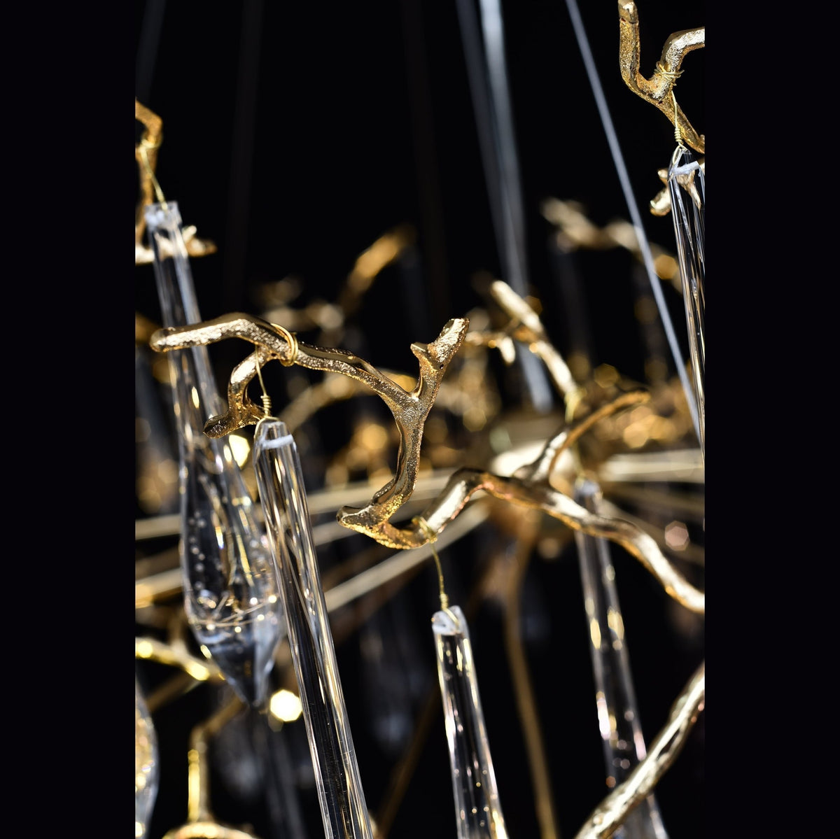 Dawn Teardrop Branch Brass Round Chandelier - Zelno Lighting