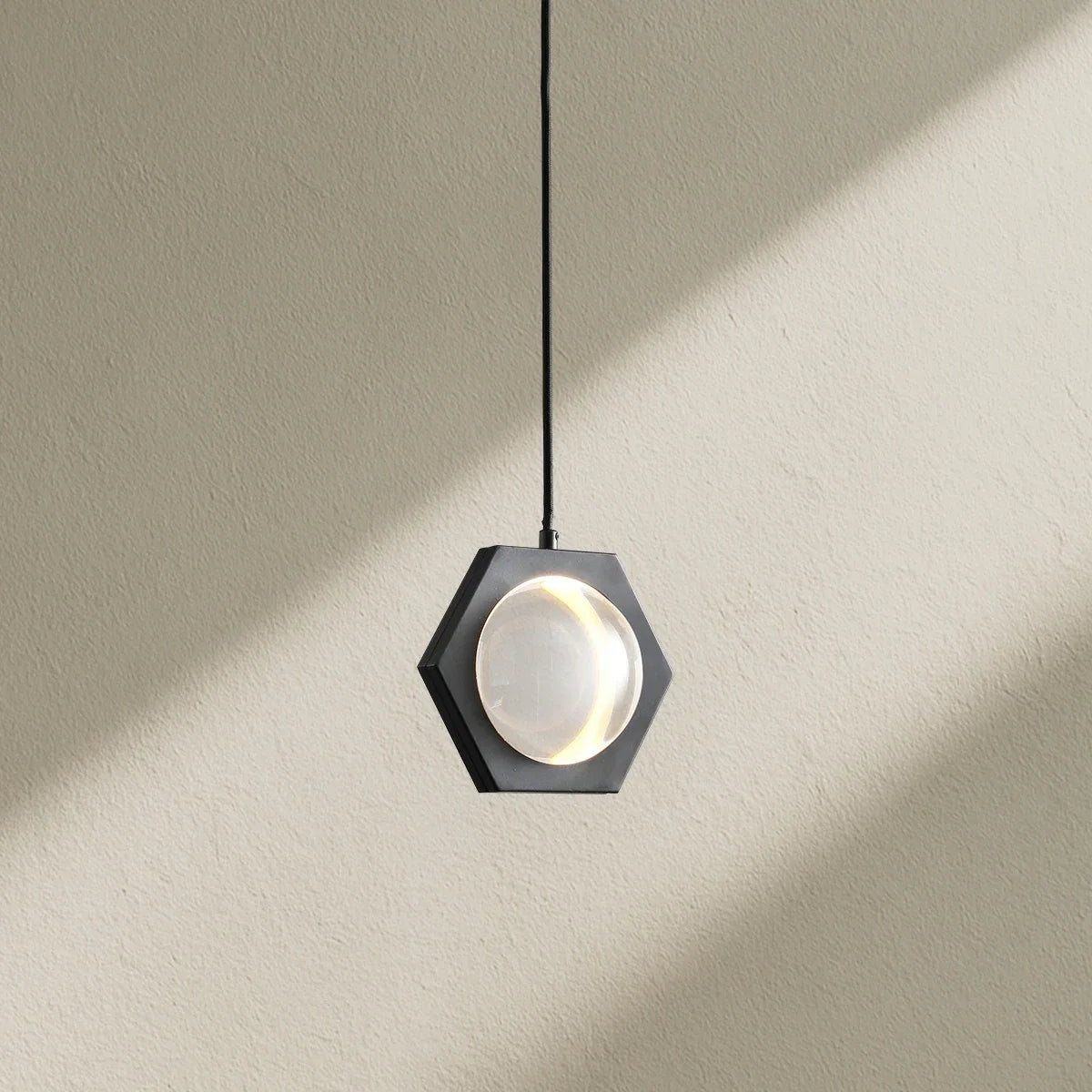 ECLFZ Grand Pendant 5"D - Zelno