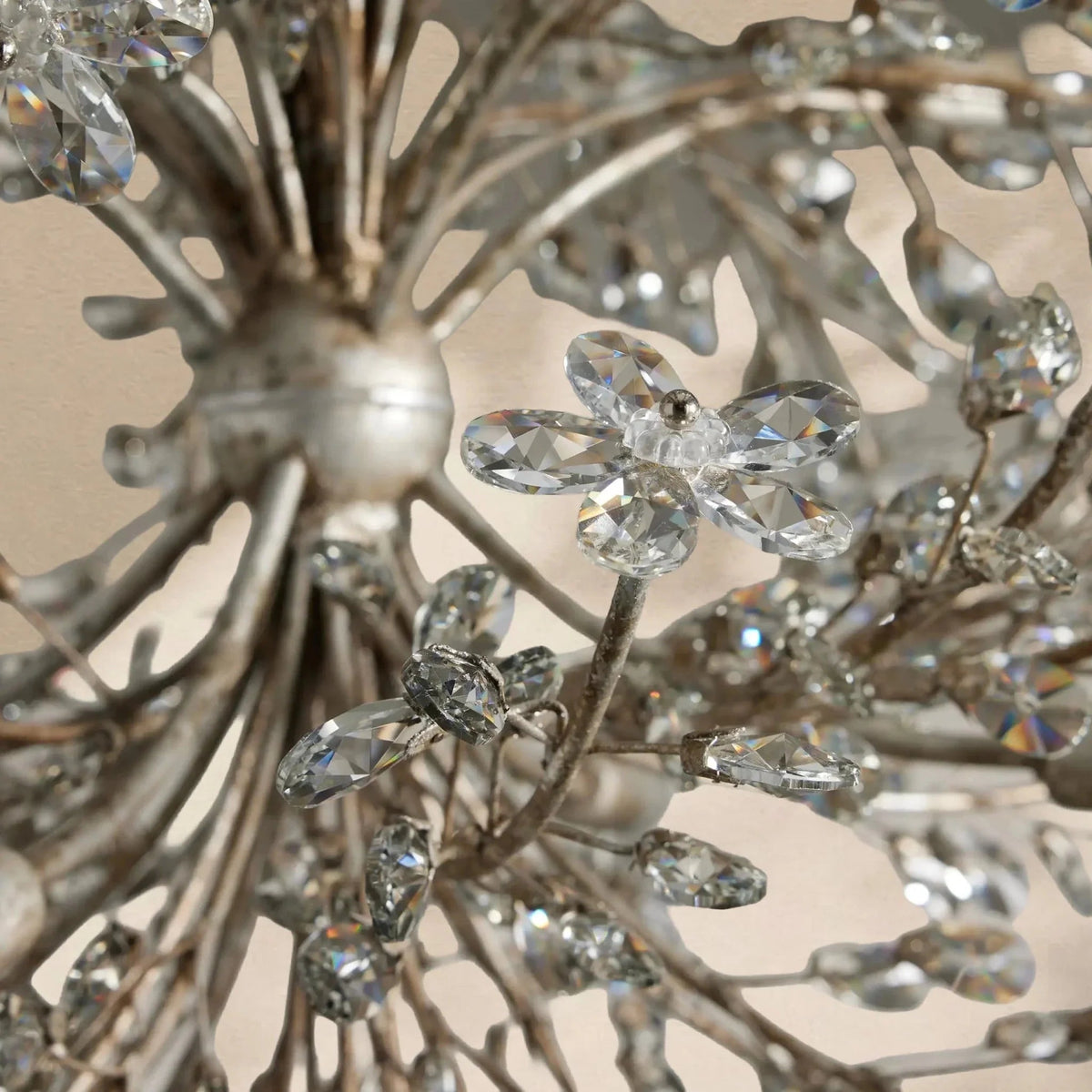 Fiore 8-Light Round Chandelier 35" - Zelno