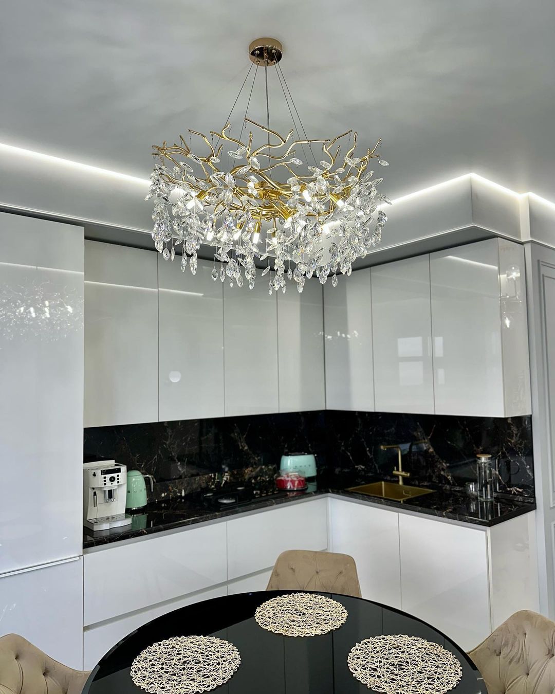 French Branch Crystal Chandelier with Elegant Crystal Leaves - Zelno Lighting