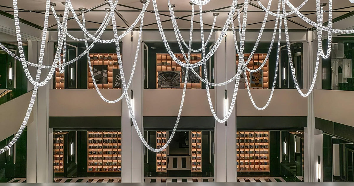Gabriel Chandelier H - Zelno Lighting