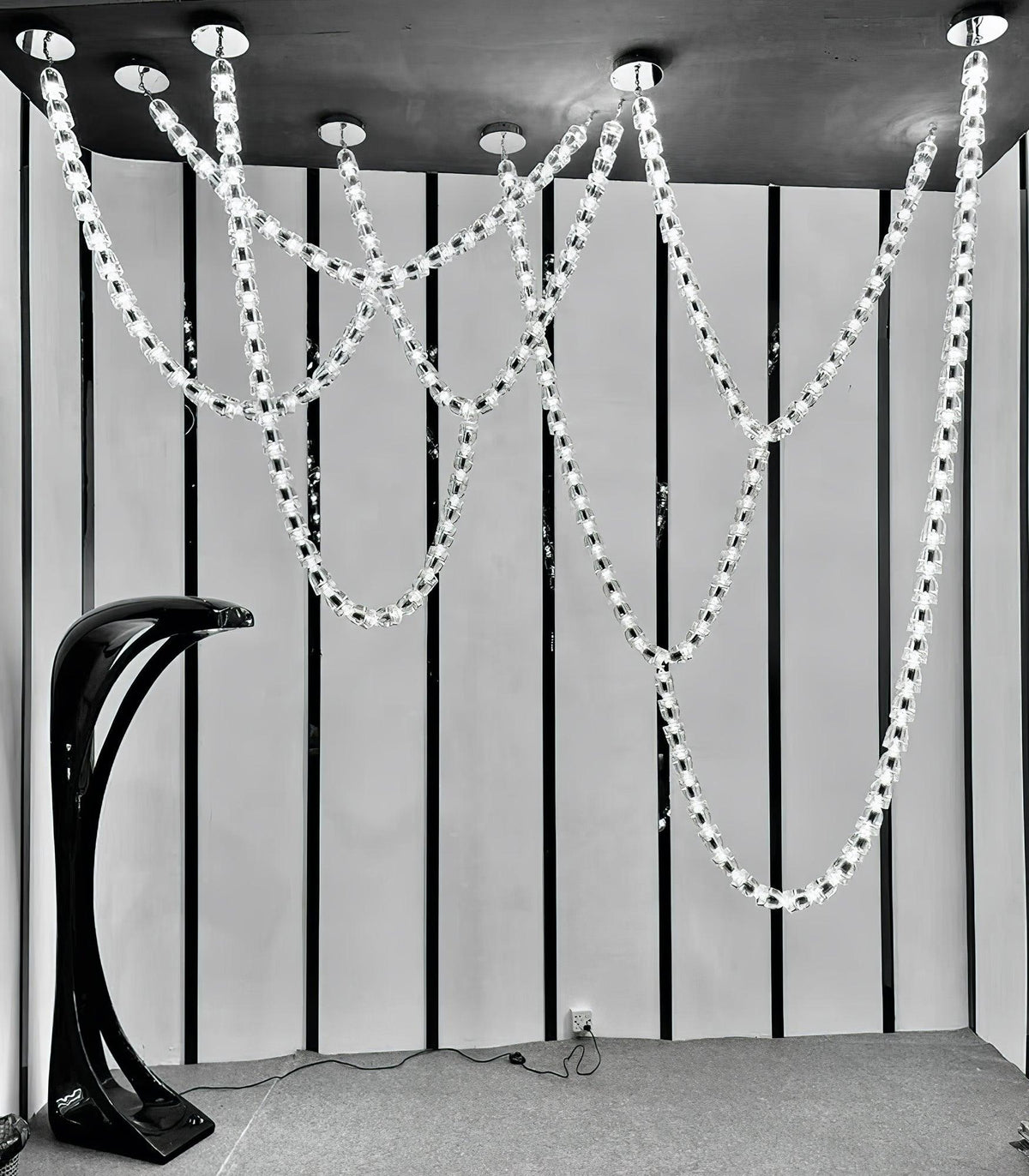 Gabriel Chandelier K - Zelno Lighting