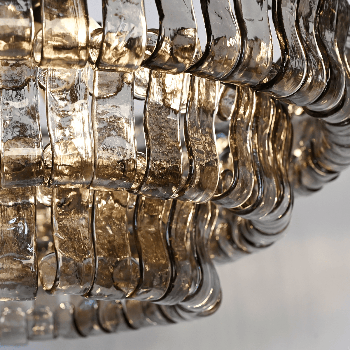 Ghiaccio Round Glass Chandelier - zelnolighting
