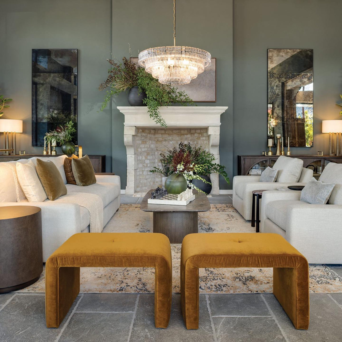 Ghiaccio Round Glass Chandelier - zelnolighting