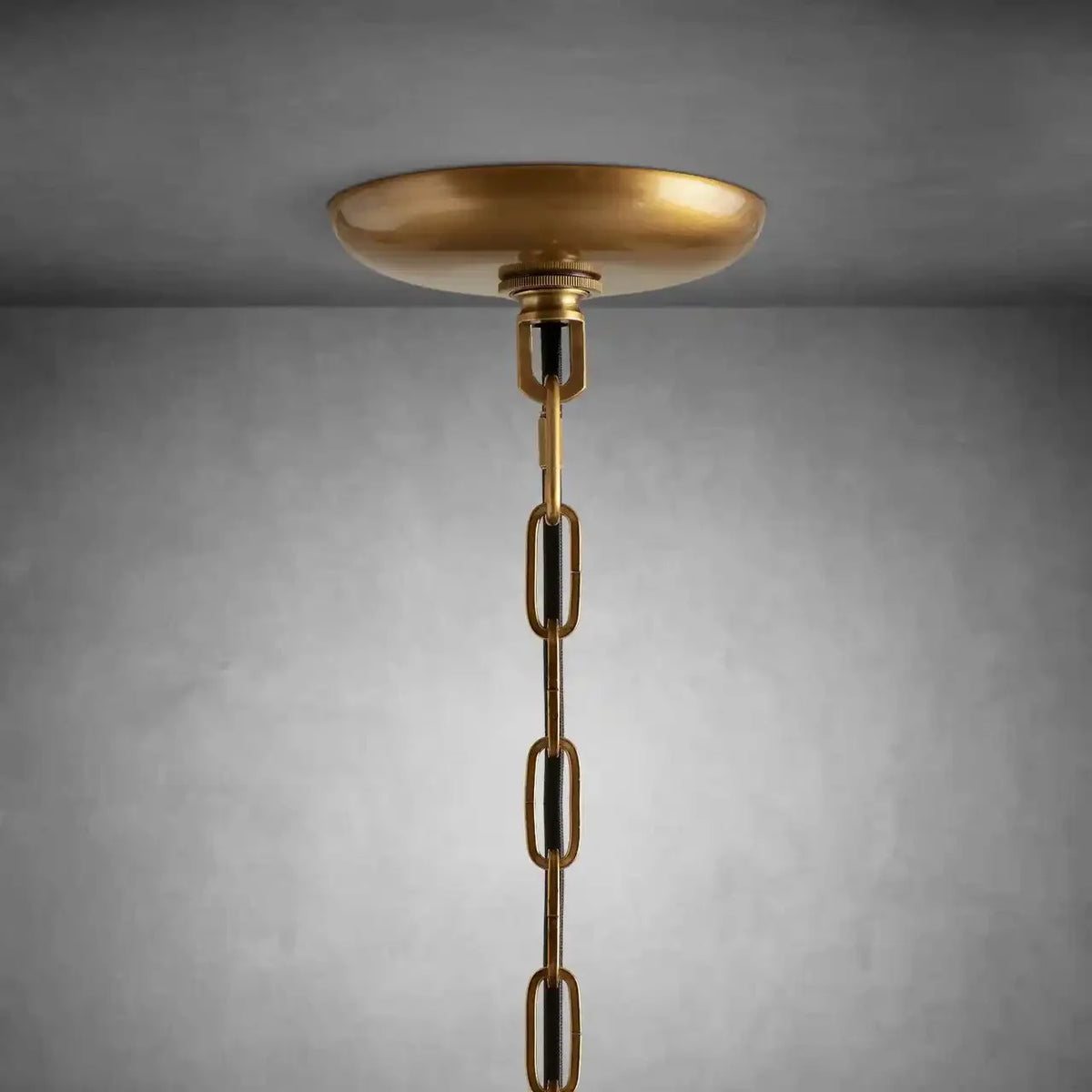 Ghiaccio Round Glass Chandelier - zelnolighting