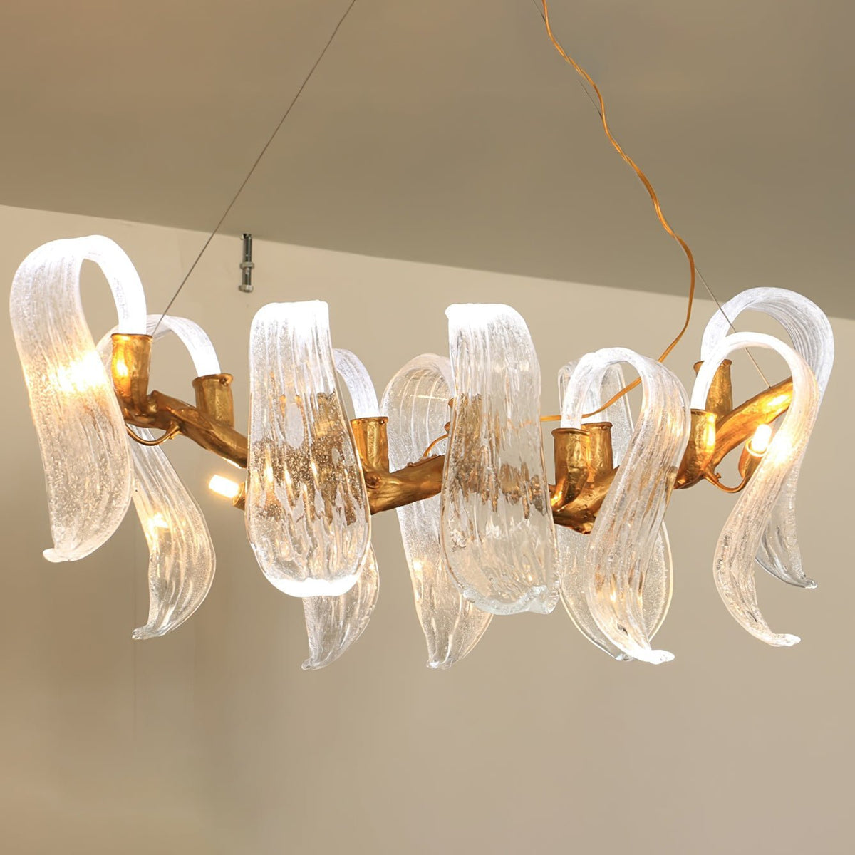 Icarus Wings Horizontal Branch Chandelier - Zelno Lighting