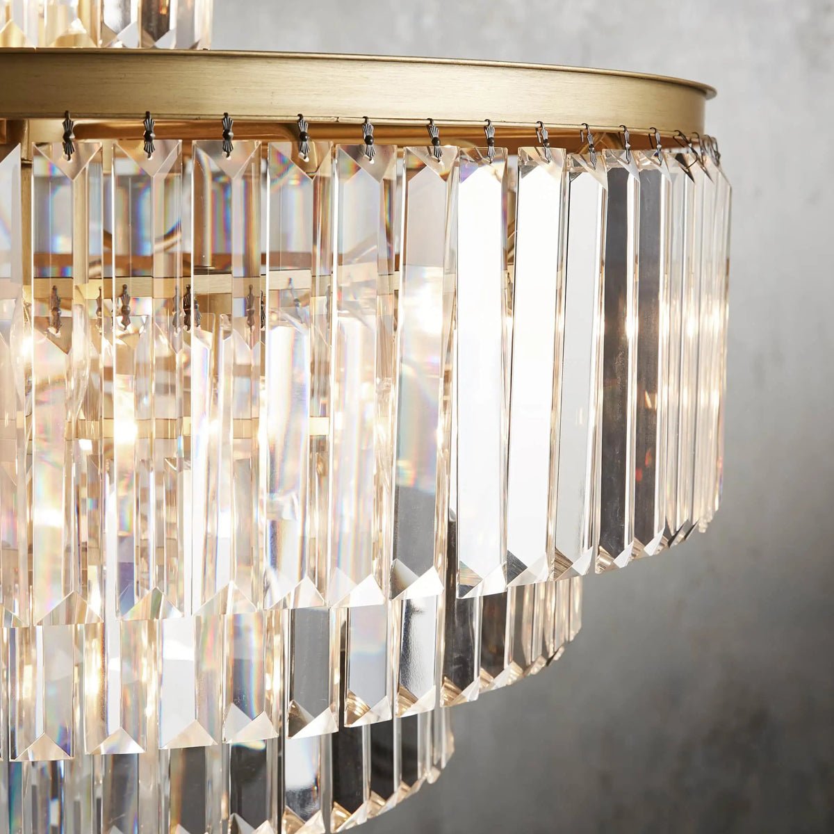 Leyland Chandelier - Zelno