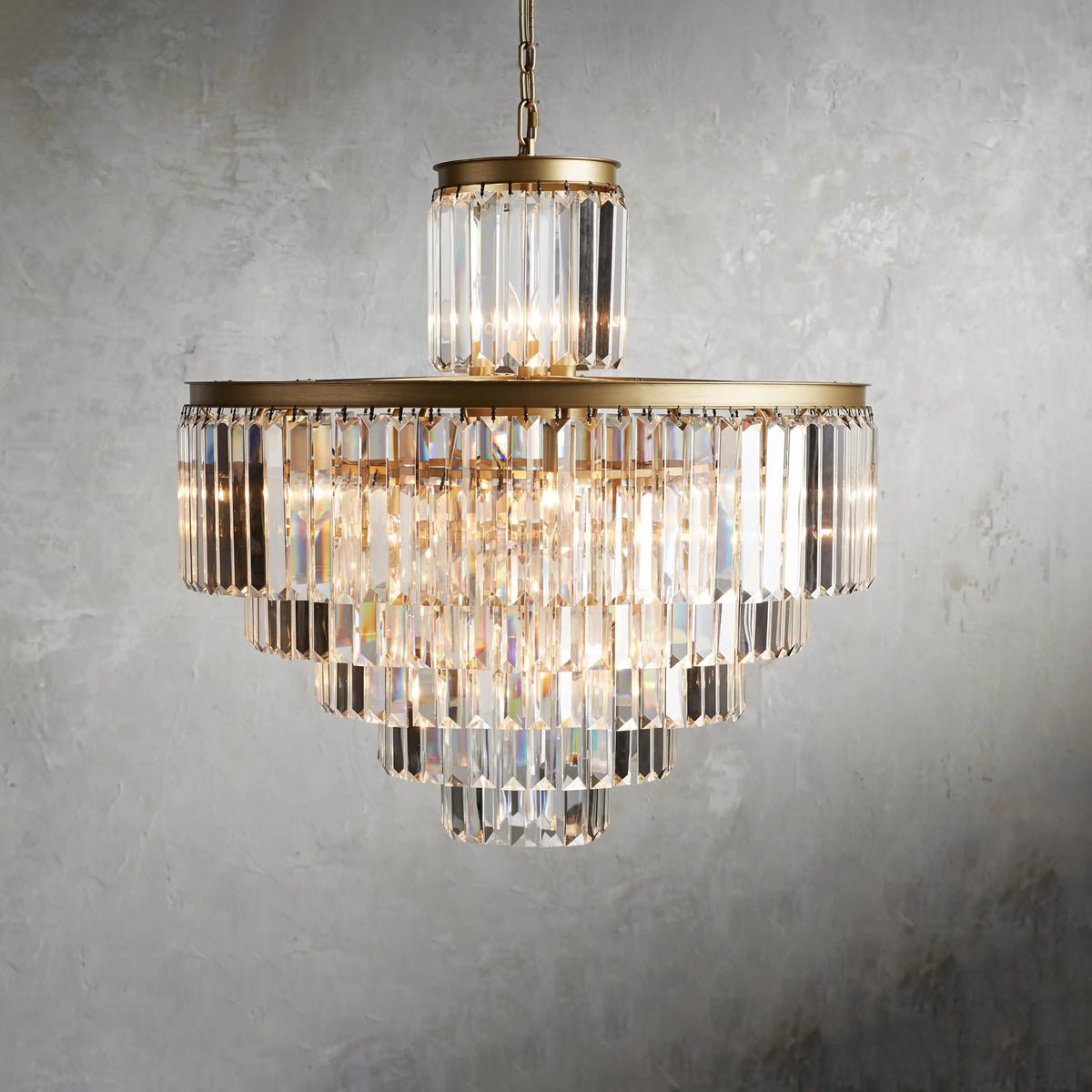 Leyland Chandelier - Zelno