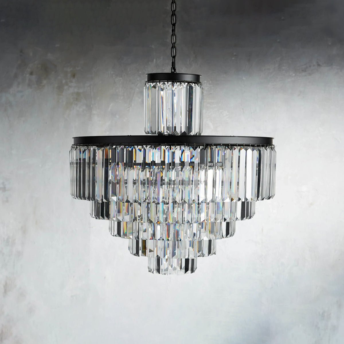 Leyland Chandelier - Zelno