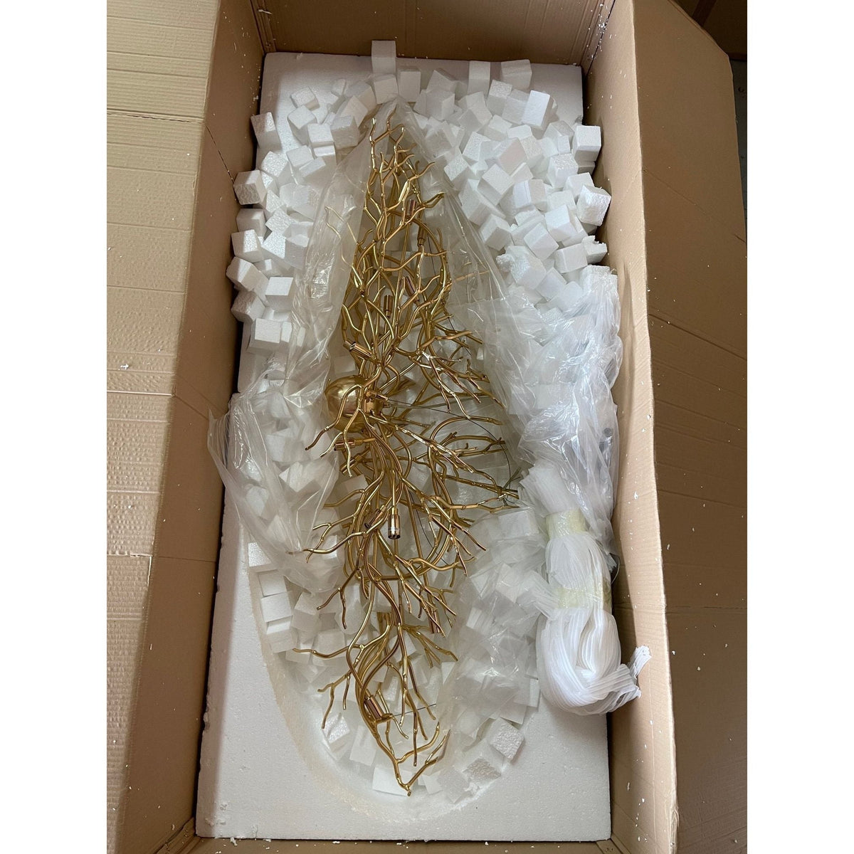 Lukas Oval Branching Brass Linear Teardrop Chandelier - Zelno Lighting