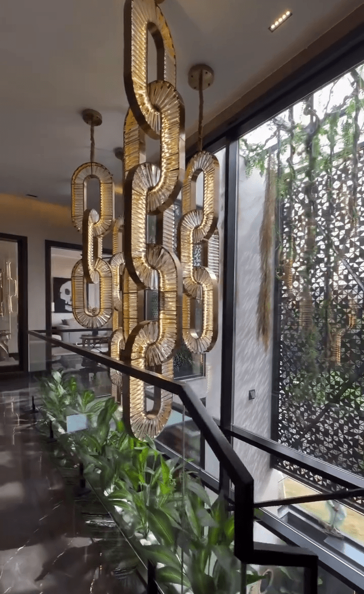 Luxury Crystal and Metal Chain Pendant Chandelier for High Ceilings with Modern Finish - Zelno Lighting