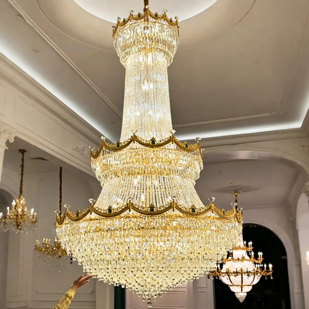 Luxury Palace-Style Tiered Gilded Brass Arm Crystal Chandelier - Zelno Lighting