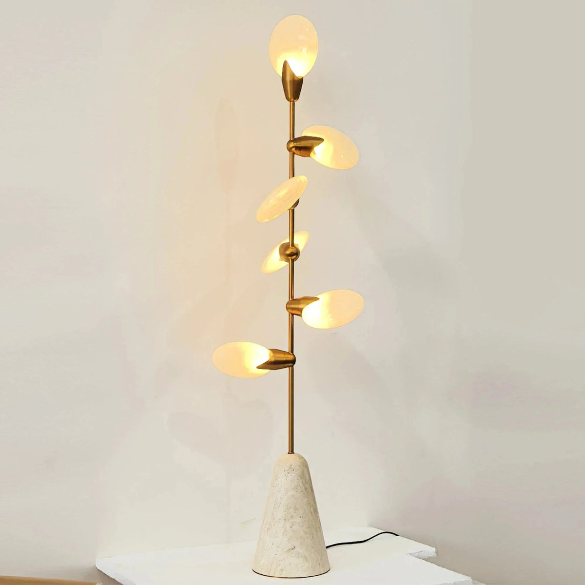 Lyla Floor Lamp - Zelno