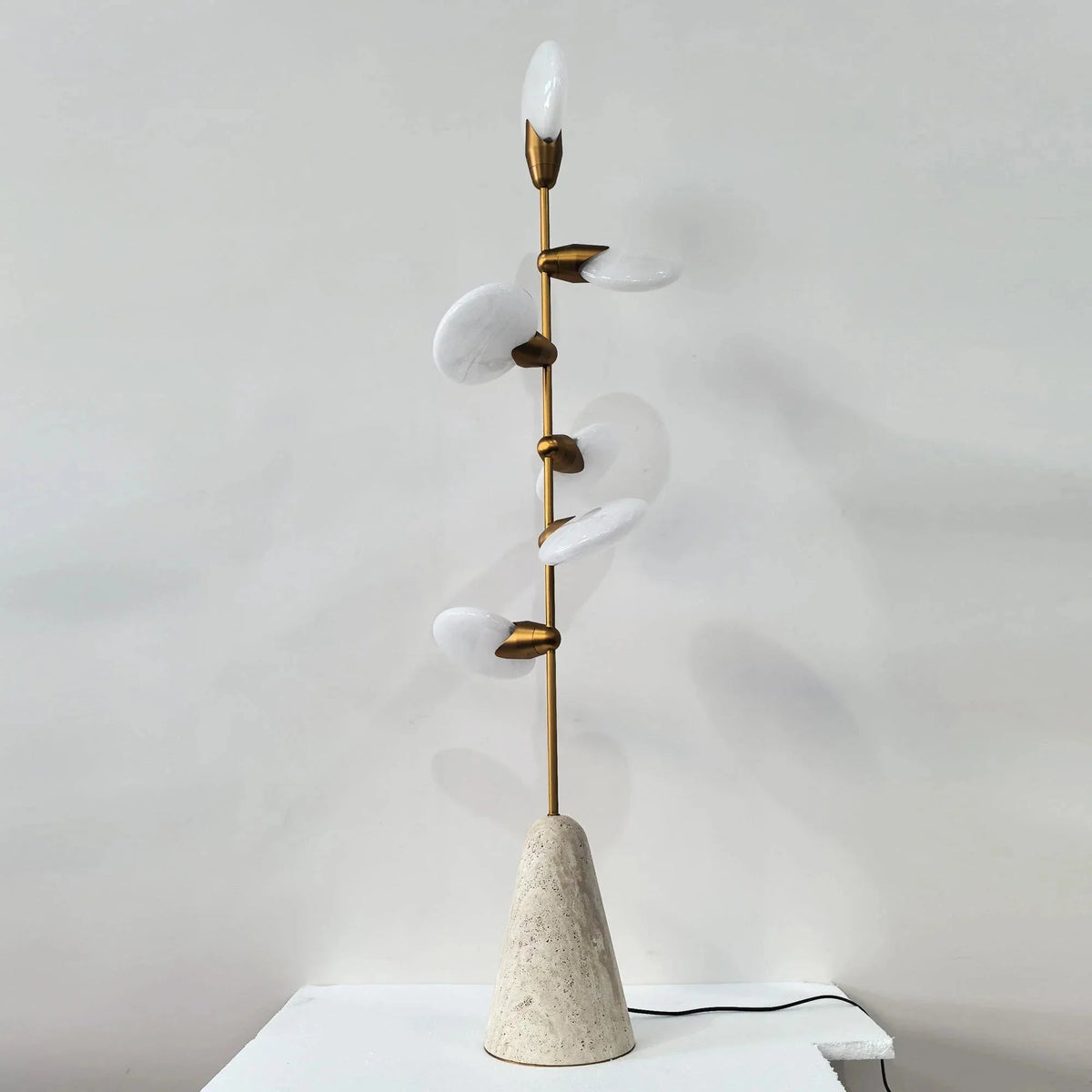 Lyla Floor Lamp - Zelno