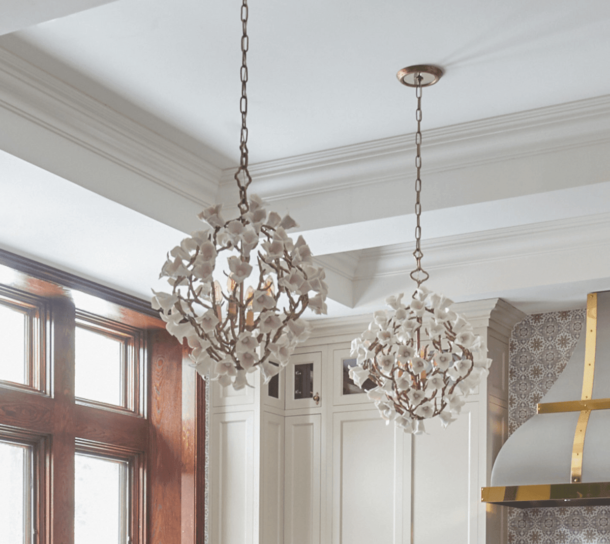 Modern Art Design Lily Ceramic Flower Chandelier for Low-ceiling - Zelno Lighting