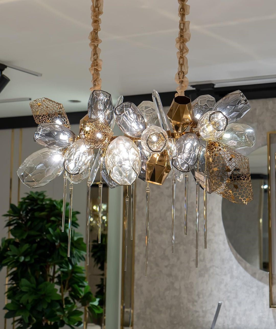 Modern Wine Glass Shape Chandelier Italian Light Luxury Light Fixture for Dining Room/Living Room - Zelno Lighting