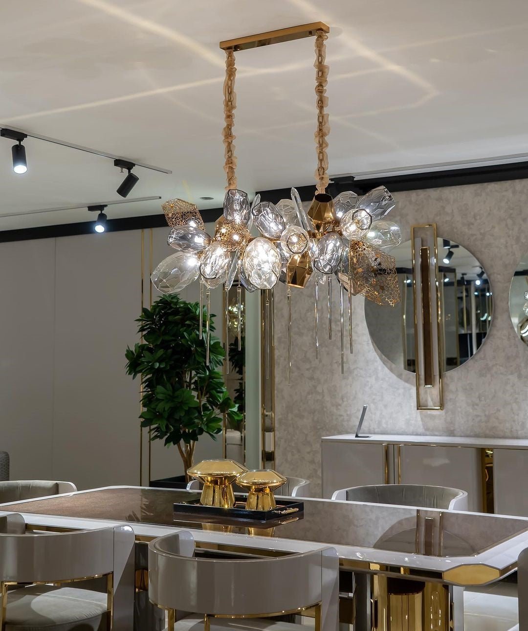 Modern Wine Glass Shape Chandelier Italian Light Luxury Light Fixture for Dining Room/Living Room - Zelno Lighting