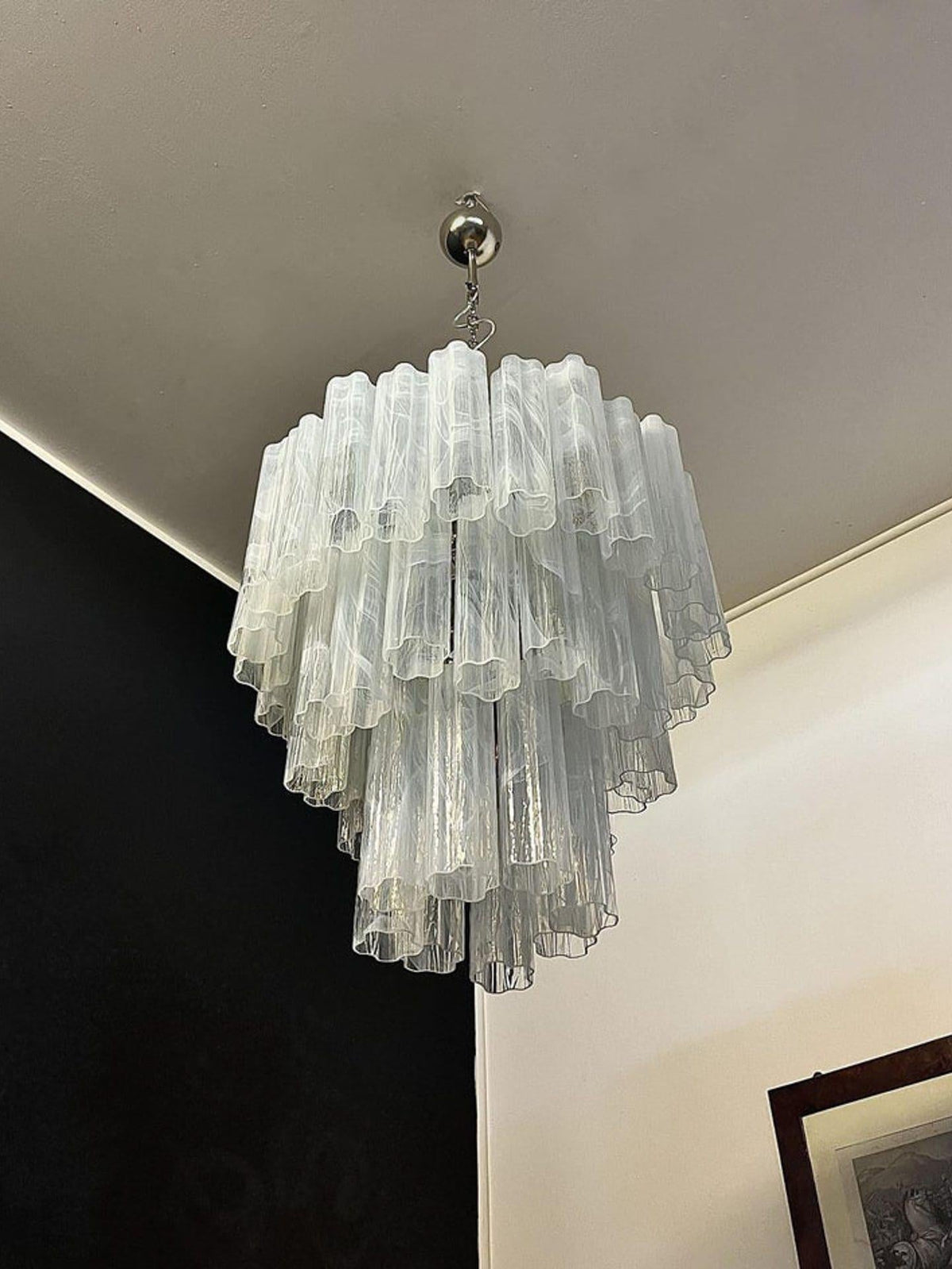 Murano Chandelier – 48 tubes – Alabaster White - Zelno Lighting
