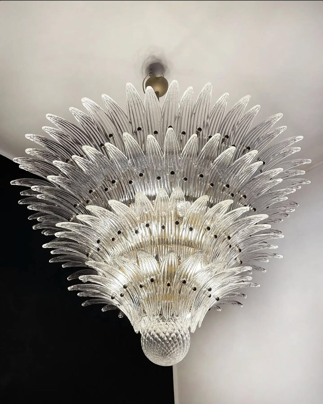 Murano Chandelier – Palmette– Smoked - Zelno Lighting