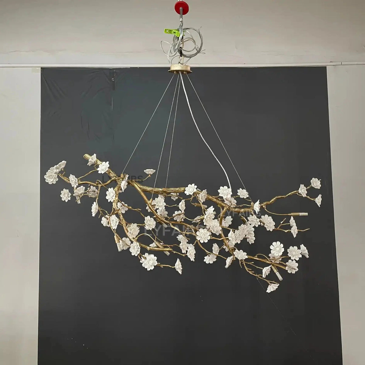 Post-Modern Art Brass and Ceramics Flower Pendant Branch Chandelier for Living/Dining Room - Zelno Lighting