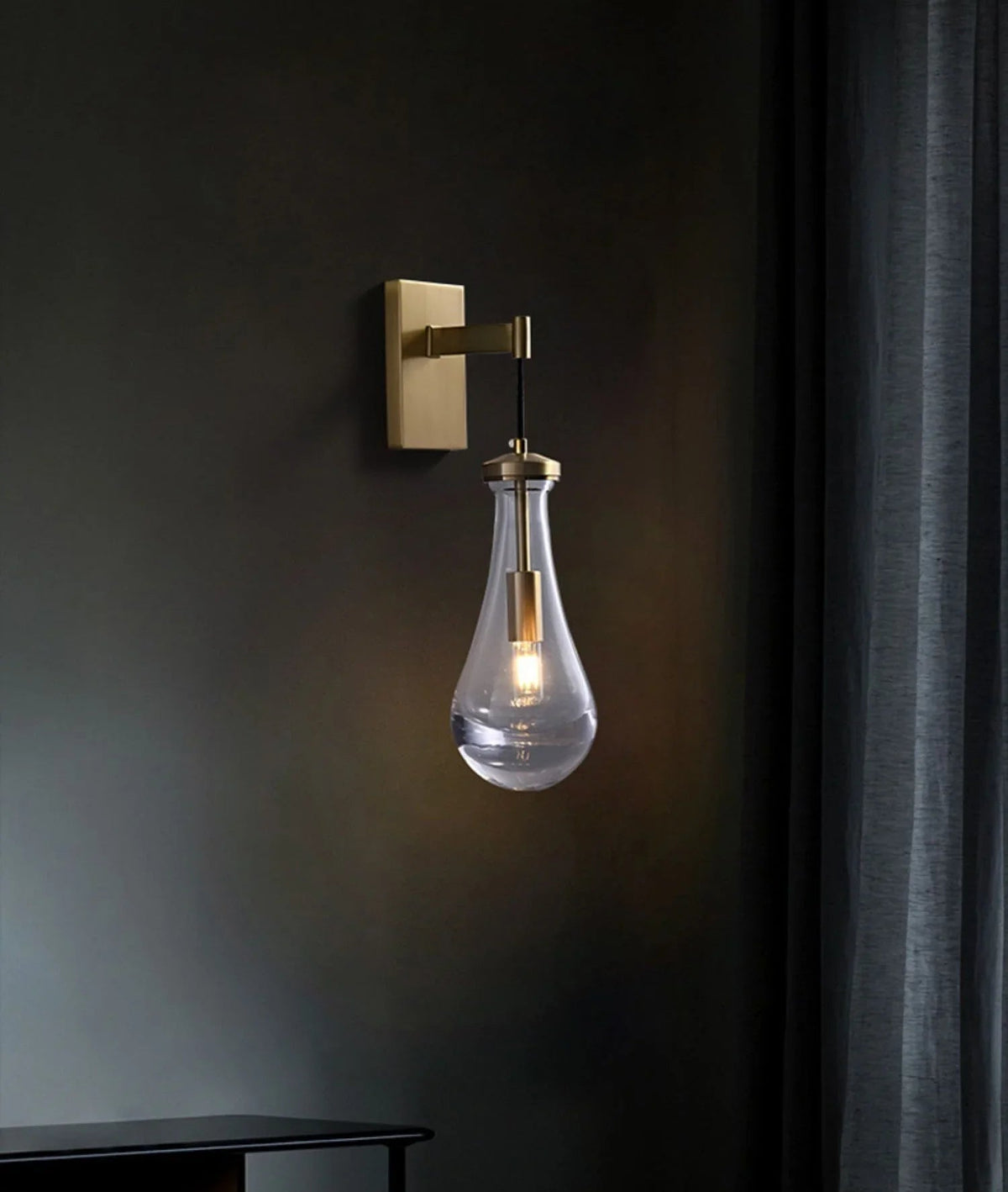 Raindrop Crystal Wall Sconce - zelnolighting