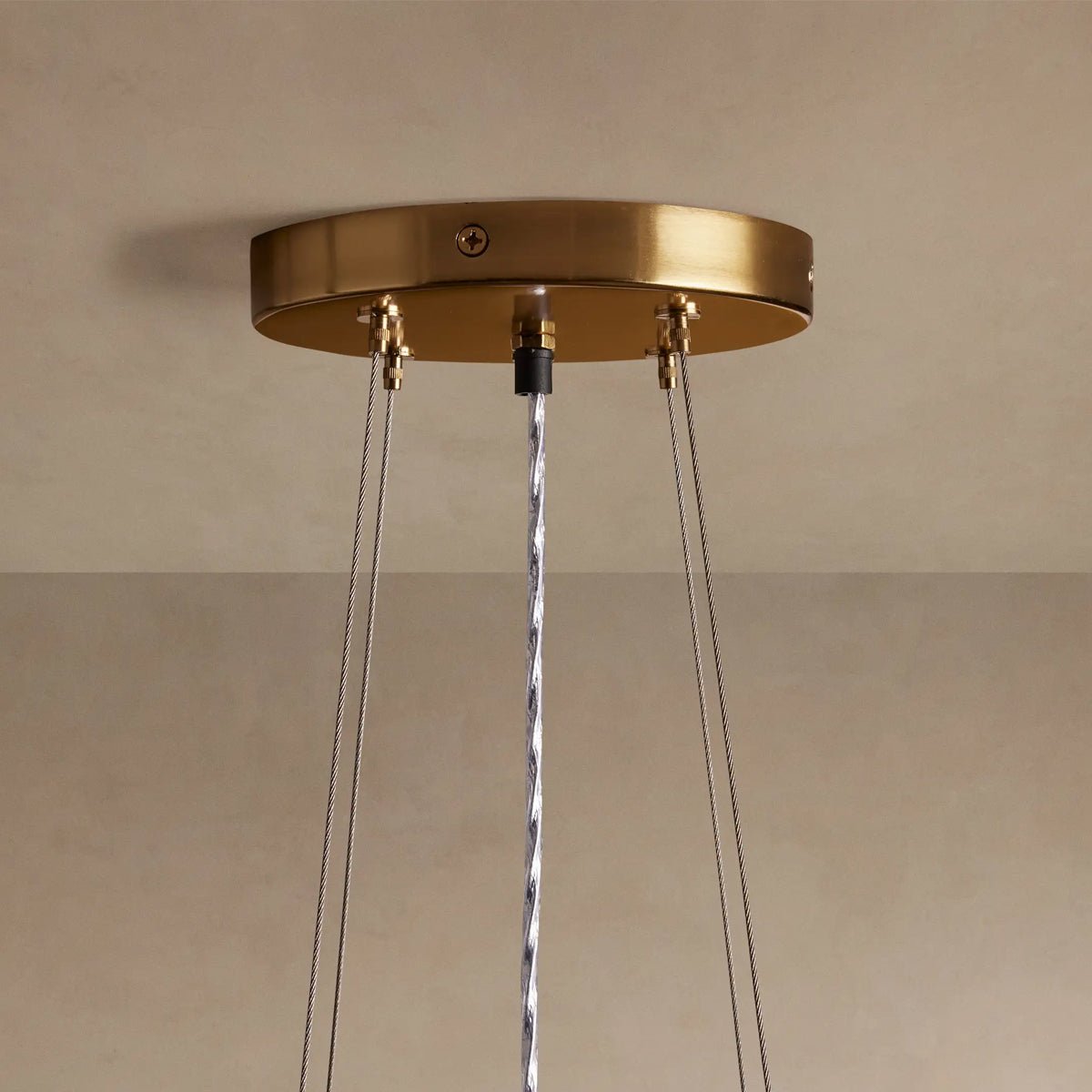 Romilly Tiered Chandelier - Zelno