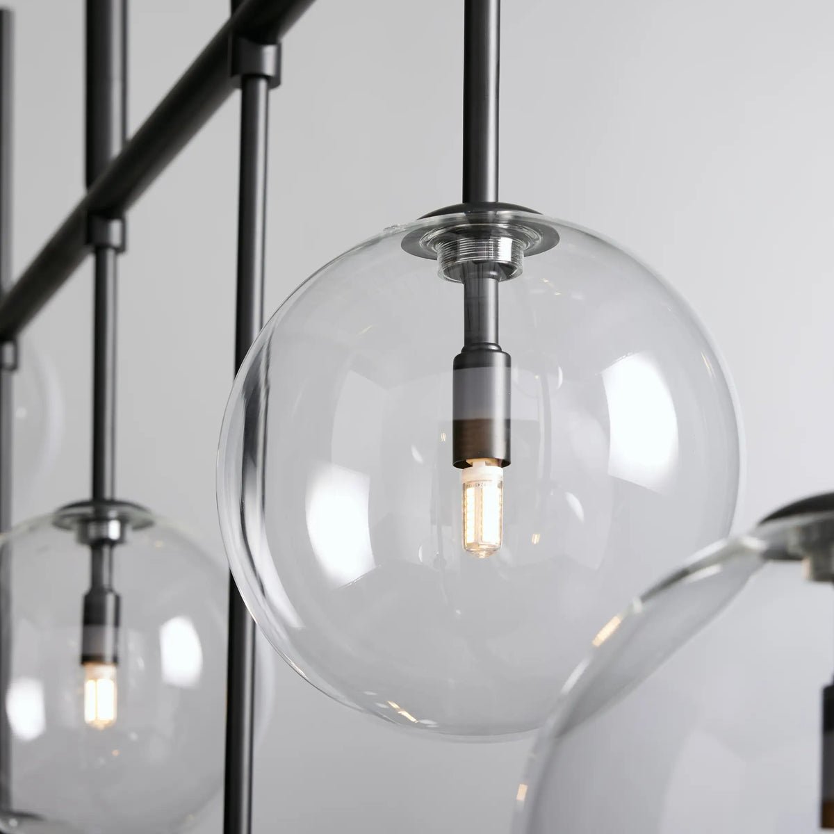 Roscoe Linear Chandelier - Zelno