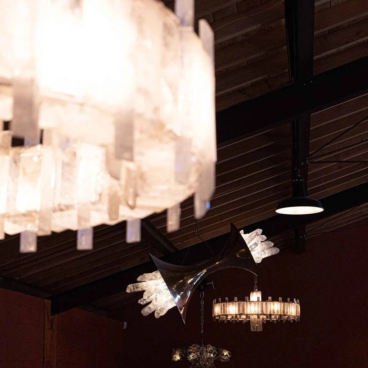Saturn chandelier - Zelno Lighting