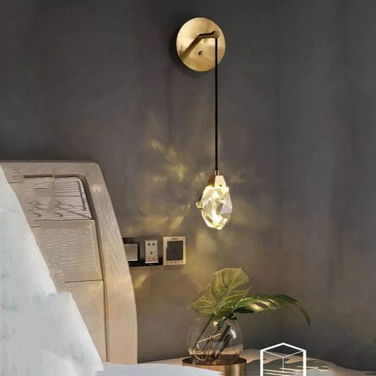 Slipe Faceted Crystal Prisms Wall Sconce (Cord) - Zelno Lighting