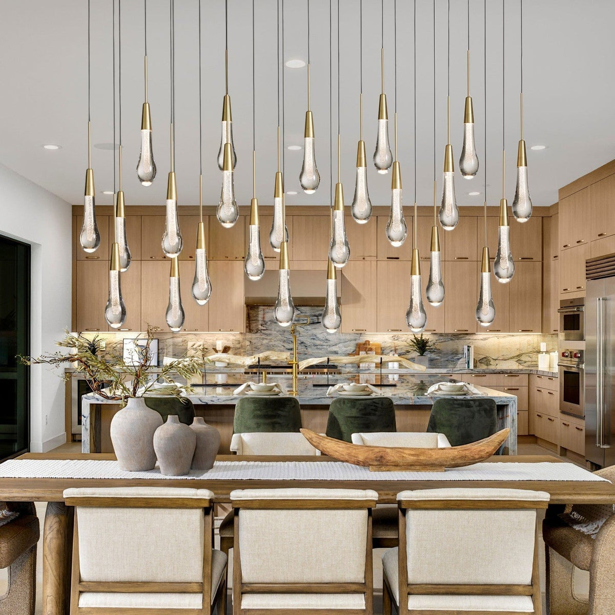 Soltaire Linear Chandelier - Zelno Lighting