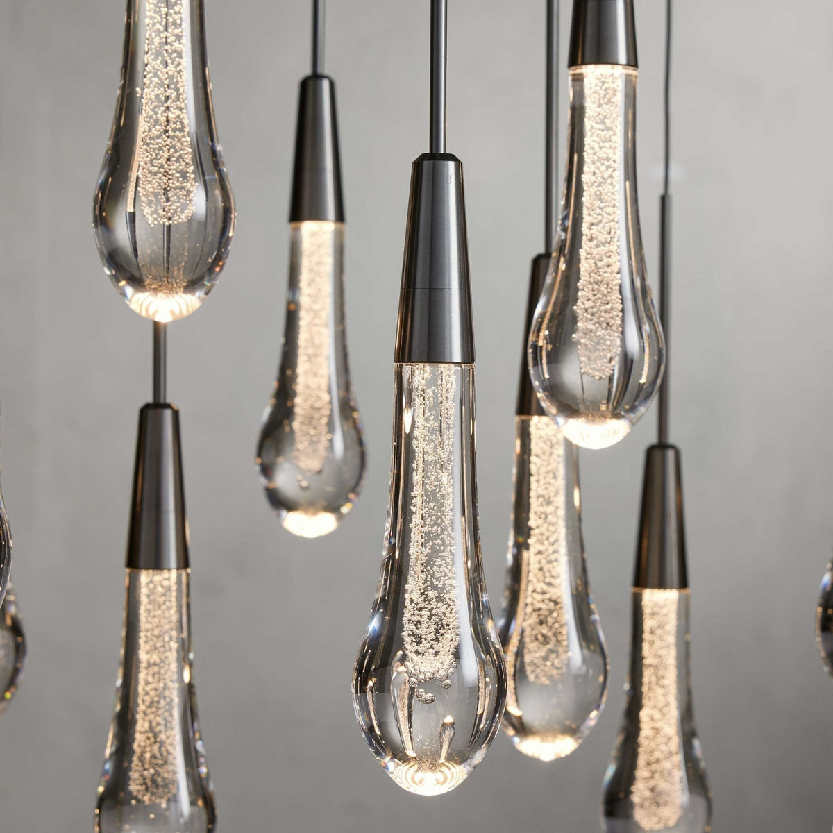 Soltaire Modern 17'' 24'' 36'' 58'' Round Chandelier Lighting - Zelno Lighting