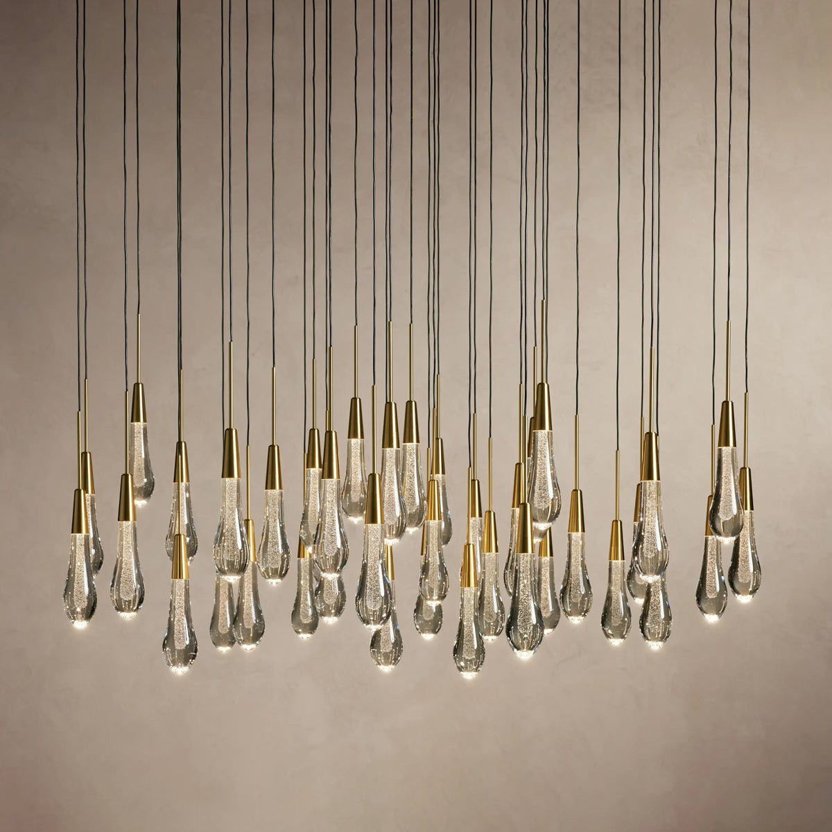 Soltaire Round Chandelier - Zelno
