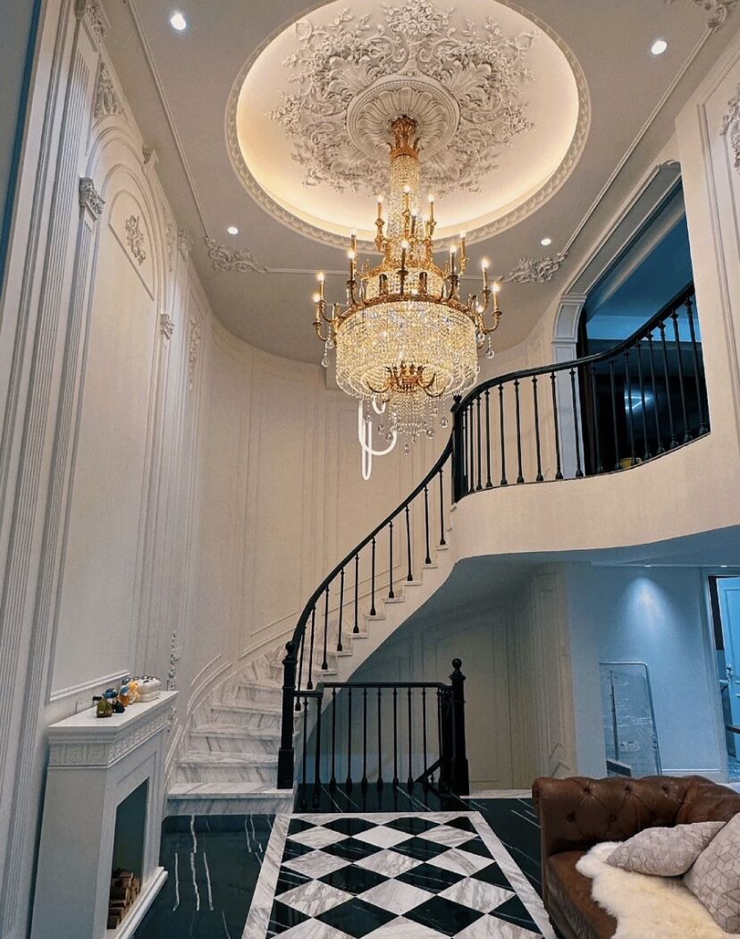 Stunning Oversized Luxury Golden Metal Candle Crystal Tassel Chandelier For High-ceiling Staircase/Entryway/Living/Meeting Room - Zelno Lighting